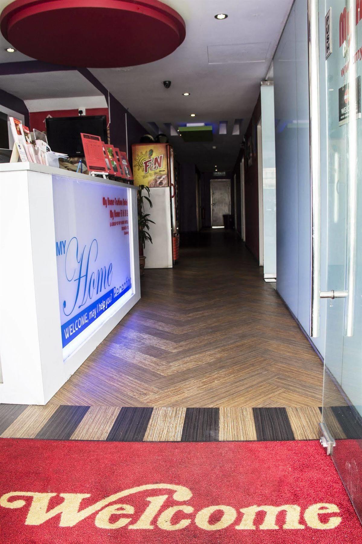 Oyo 996 My Home Hotel Cheras Selatan 外观 照片