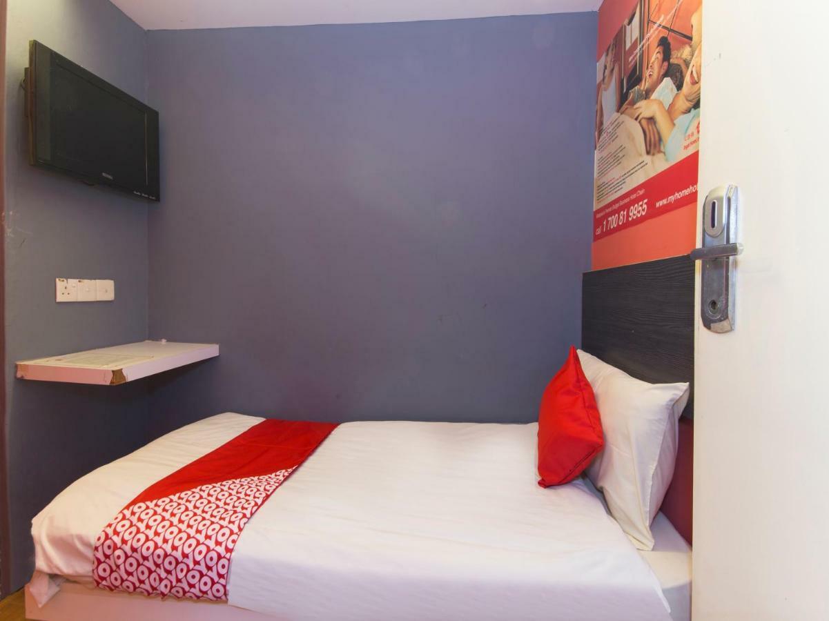 Oyo 996 My Home Hotel Cheras Selatan 外观 照片